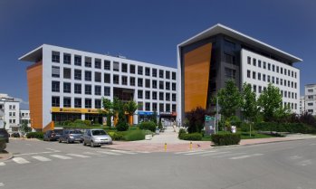 ФНИБ е сключила предварителен договор за продажбата на Камбаните Грийн Офиси