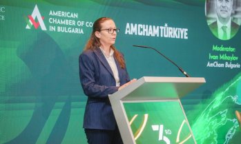 България ще осигури 11 млн. евро за новата фабрика за изкуствен интелект