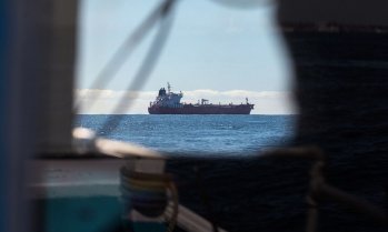 Санкции срещу руския петрол - още един танкер гори в Черно море