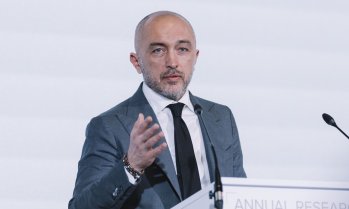 Зеленски губи доверие в управителя на централната банка заради връзките му с МВФ
