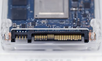 AI треската води до криза с доставките на чипове за памет