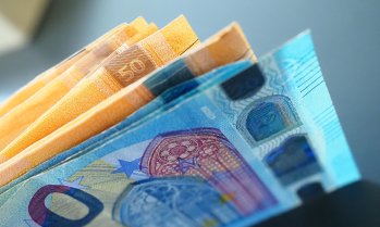 Петкова: Заплатите в бюджетната сфера ще бъдат увеличени с 5%