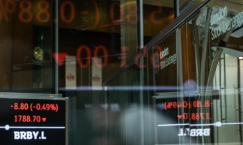 Европейските индекси не намират единна посока след нова порция отчети