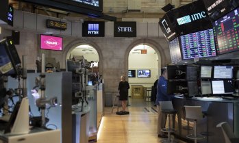 Dow Jones отчита най-лошата си седмица от март насам след спад от близо 0,2% в петък