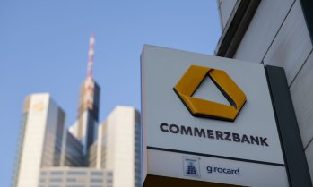 Германският регулатор е одобрил офертата на UniCredit за Commerzbank