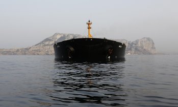 Индия иска разрешение от САЩ да продължава да купува руски петрол