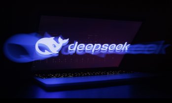 Китайската DeepSeek представи тестов AI модел конкурент на Opus 4.8 на Anthropic