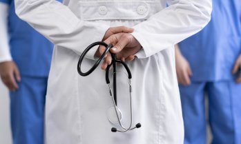 ИПИ: Без лимит на дейностите в болниците разходите ще растат безкрайно
