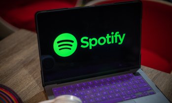 Spotify продължава да привлича нови потребители, но не достига прогнозите за приходите