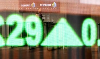 Европейските борси започнаха седмицата без промяна в очакване на икономически данни