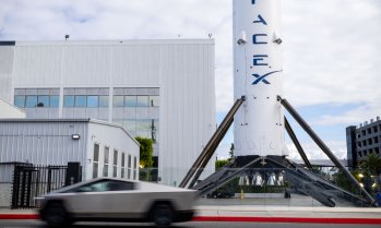 SpaceX планира да привлече 75 млрд. долара от IPO-то си