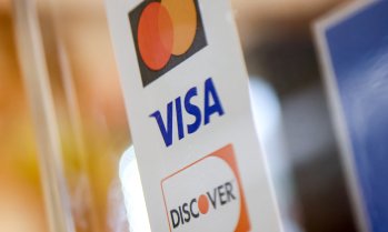 Visa получи зелена светлина за начало на подготовка за бизнес с банкови карти в Китай
