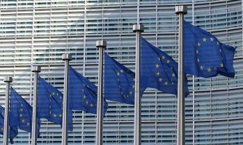 ЕС обмисля пауза за части от AI законодателството си заради натиск от Big Tech