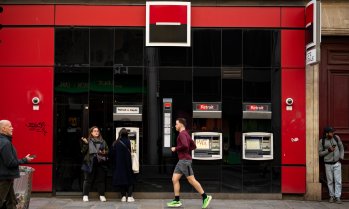 Societe Generale ще изкупи обратно акции за 1 млрд. евро