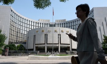 Китай призова големите банки да ограничат междубанковото кредитиране