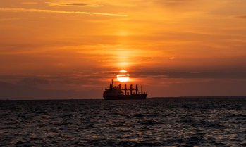 Турция ограничава корабоплаването в Черно море след нарастване на атаките