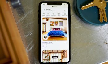 Airbnb даде силна прогноза в знак, че търсенето в САЩ се засилва