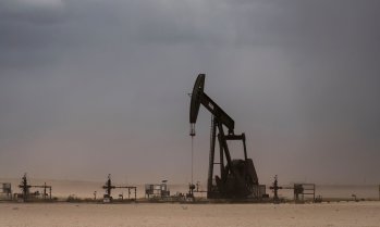 Цената на петрола се стабилизира в сряда*