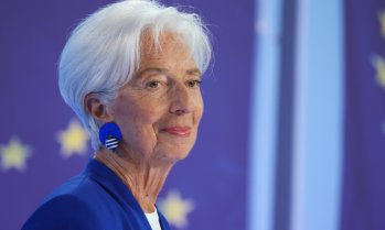 Лагард не изключва предсрочно напускане на ЕЦБ, за да влезе във френската политика