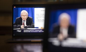 Отписване за 3,76 млрд. долара свива печалбата на Berkshire Hathaway към края на юни