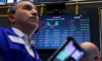 S&P 500 записа нов рекорд в очакване на отварянето на Ормузкия проток