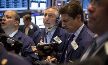 Ескалацията между САЩ и Иран помрачава настроенията на Wall Street на финала на август*