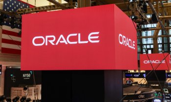 Акциите на Oracle поевтиняха, след като разходите за центрове за данни засенчиха AI растежа
