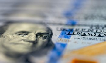 Анализатор: Няма паника около фискалната стабилност на САЩ