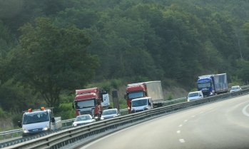 Държавата планира електронни знаци, които ще указват на нарушителите да отбият