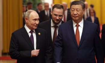 Путин ще пътува към Китай, разчитайки на повече козове след срещите на Тръмп и Си