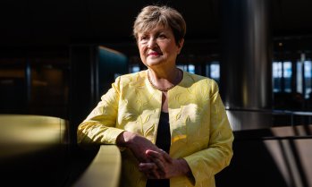 Кр. Георгиева: Светът е изправен пред рискова комбинация от изкуствен интелект, петрол и дълг
