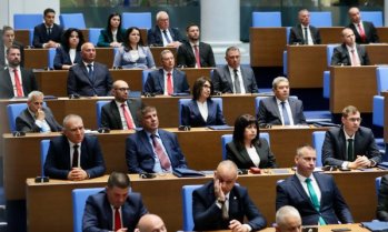Без дебати депутатите приеха на първо четене промени в Закона за кредитните институции