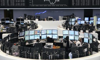 Европейският индекс STOXX 600 отстъпи от едноседмичния си връх