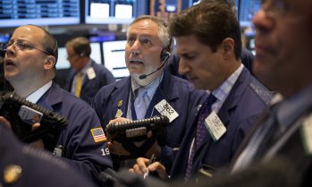 Заявлението за IPO на Anthropic окрили индексите на Wall Street*