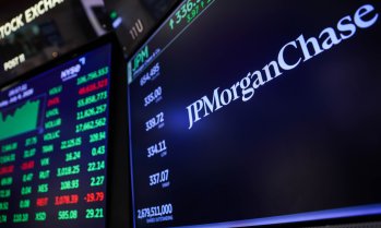 Стратезите на JPMorgan повишават целевото ниво за индекса S&P 500