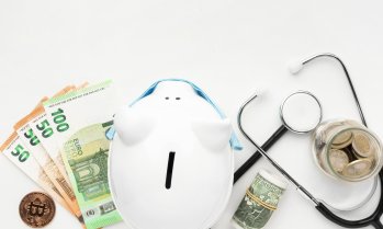 Бюджет 2026 на НЗОК мина през Тристранния съвет с критики, но с принципна подкрепа