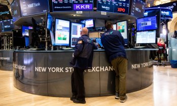 Wall Street стартира с ръстове, подкрепен от акциите на компаниите за чипове*