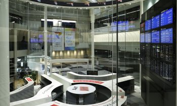 Пазарите в Азиатско-Тихоокеанския регион изпратиха седмицата разнопосочно