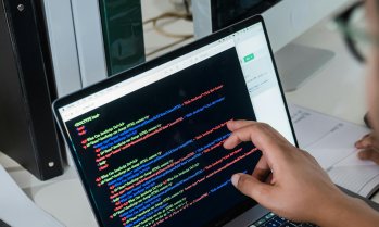 Българските компании са на опашката в ЕС по използване на технологии с изкуствен интелект