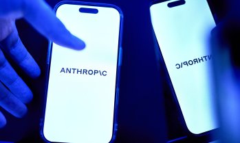 Anthropic се опитва да засили доверието на инвеститорите преди IPO-то си