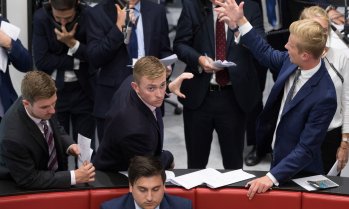 Опасенията около петрола помрачиха настроенията на повечето борси в Европа