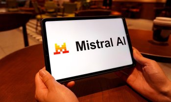 Mistral AI придобива австрийски стартъп за изкуствен интелект в областта на физиката