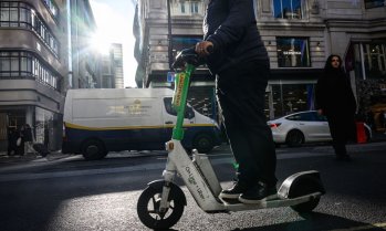 Компанията за електрически тротинетки Lime подаде документи за IPO