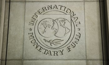 МВФ прогнозира по-слаб икономически растеж в еврозоната заради кризата в Близкия изток