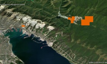 Горят петролни съоръжения в руско пристанище в Черно море след атака с дрон