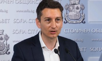 Иван Василев: Електронното управление у нас олицетворява неработещата администрация