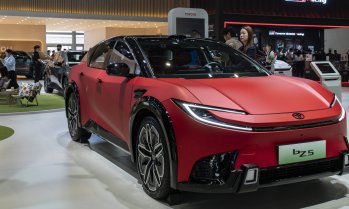 Преструктурирането в Toyota подсказва за по-мащабни промени в автомобилния сектор на Китай