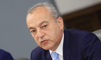 Финансовият министър: Няма да пипаме данъци