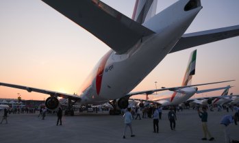 Авиокомпаниите се подготвят за продължителен период на трудности