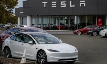 Tesla защитава пазарния си дял в Европа с по-евтина версия на Model 3